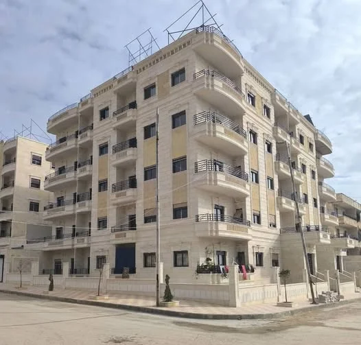 بيت اربع غرف اتجاه قبلي شرقي طابق تالت