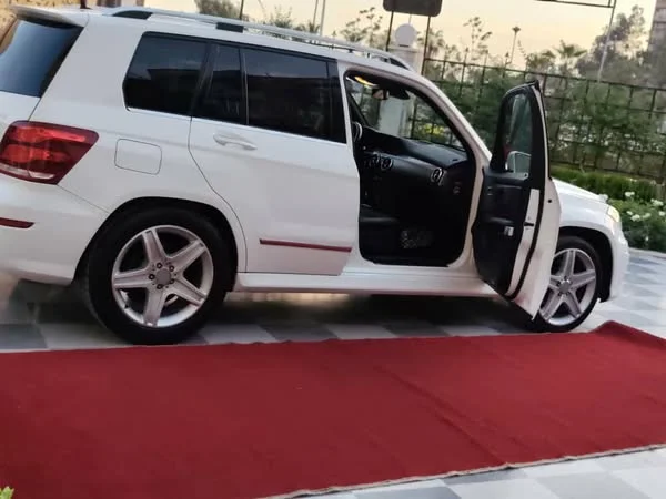 للبيع مرسيدس GLK350
